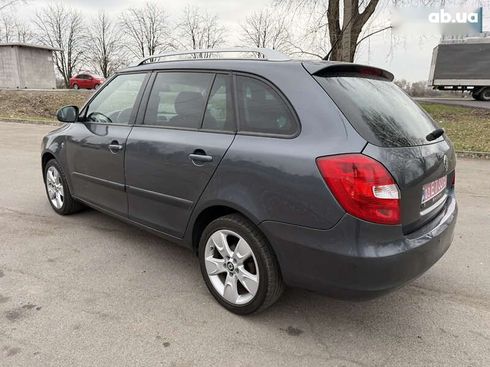 Skoda Fabia 2008 - фото 12