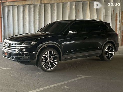 Volkswagen Touareg 2020 - фото 3