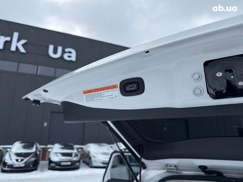 Mitsubishi Outlander 2016 белый - фото 34