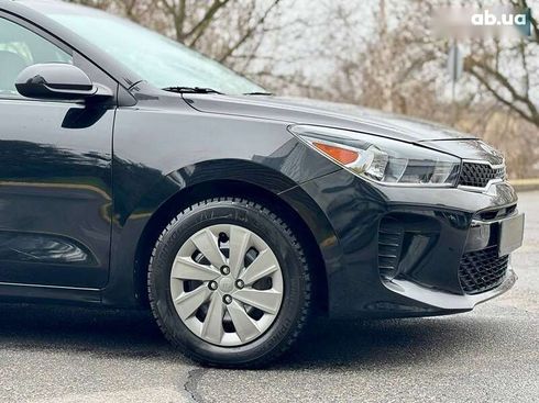 Kia Rio 2020 - фото 5