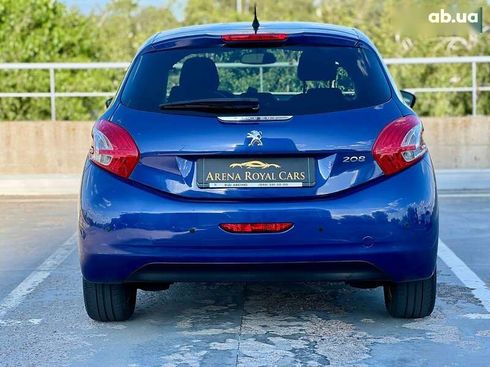 Peugeot 208 2013 - фото 10
