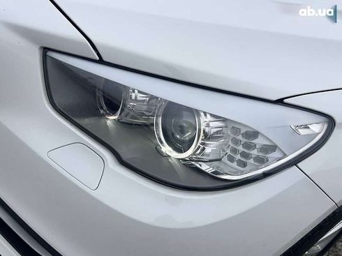 BMW 5 серия 2017 - фото 11