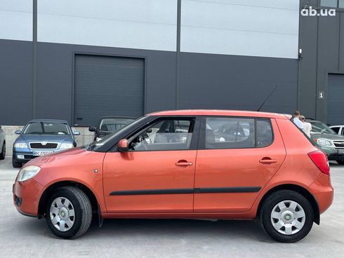 Skoda Fabia 2007 оранжевый - фото 11