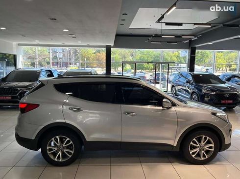 Hyundai Santa Fe 2013 - фото 4