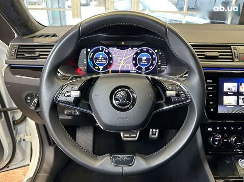 Skoda Superb 2021 - фото 30