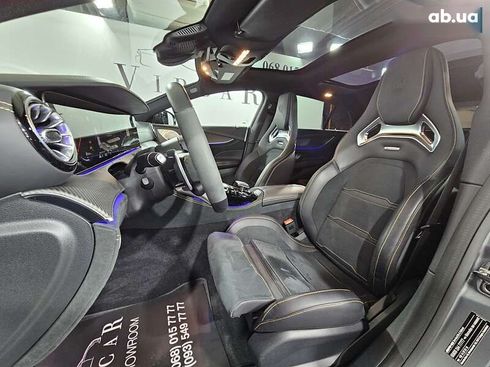 Mercedes-Benz AMG GT 4 2022 - фото 26