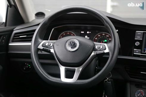 Volkswagen Jetta 2018 - фото 16