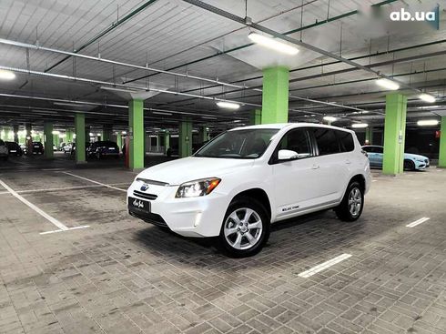 Toyota RAV4 2013 - фото 7