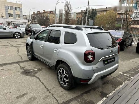 Renault Duster 2020 - фото 11