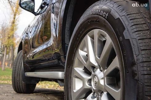 Toyota Land Cruiser Prado 2017 - фото 14
