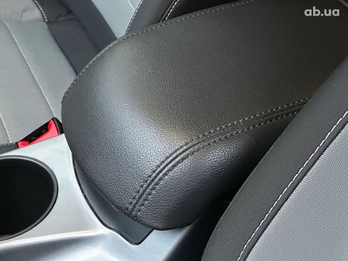 Ford Escape 2015 белый - фото 14