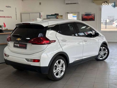 Chevrolet Bolt 2017 - фото 12