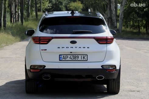 Kia Sportage 2021 белый - фото 7