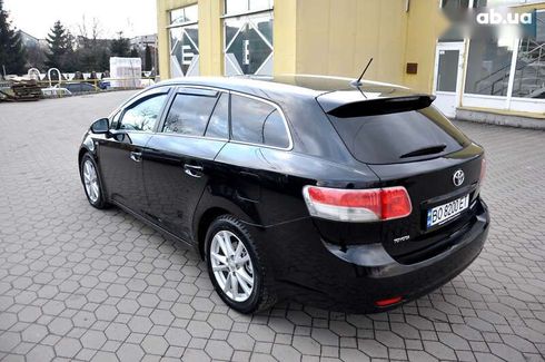 Toyota Avensis 2011 - фото 23