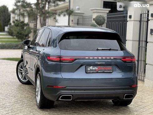 Porsche Cayenne 2018 - фото 17