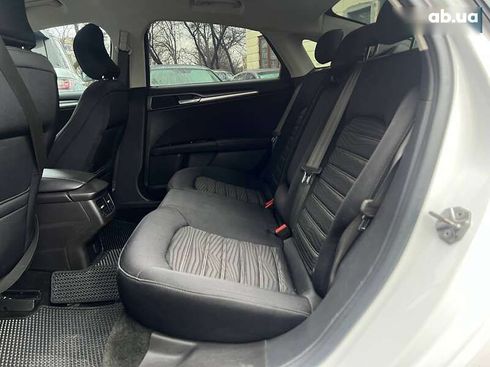 Ford Fusion 2016 - фото 24