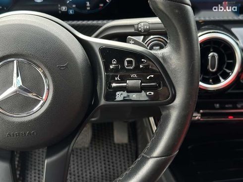 Mercedes-Benz CLA-Класс 2019 - фото 25