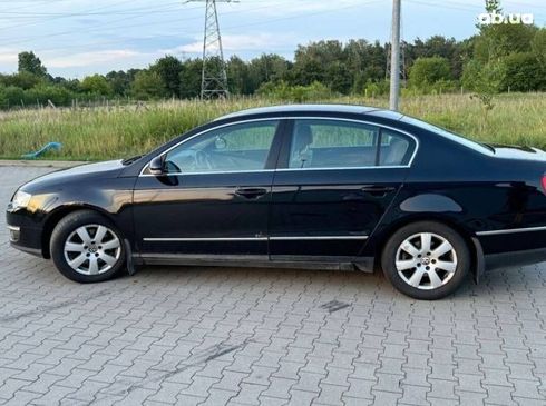 Volkswagen Passat 2006 черный - фото 2