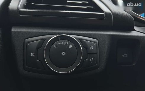 Ford Fusion 2020 - фото 17