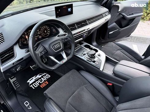 Audi Q7 2017 - фото 27