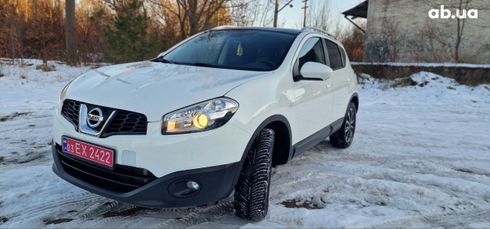 Nissan Qashqai 2011 белый - фото 9