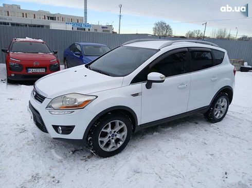 Ford Kuga 2011 - фото 7