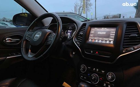 Jeep Cherokee 2019 - фото 18