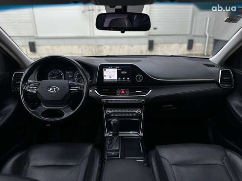 Hyundai Grandeur 2017 - фото 22