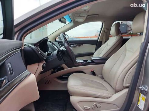 Lincoln MKX 2016 - фото 9