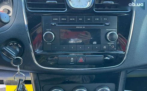 Chrysler 200 2011 - фото 16