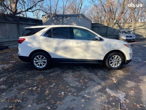 Chevrolet Equinox 2020 белый - фото 10