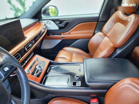 Lincoln Aviator 2021 - фото 8