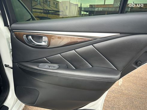 Infiniti Q50 2018 белый - фото 22