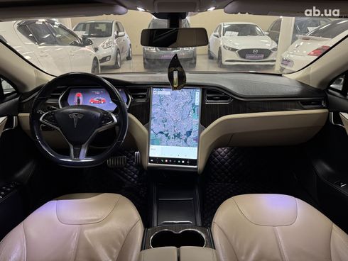 Tesla Model S 2013 красный - фото 10