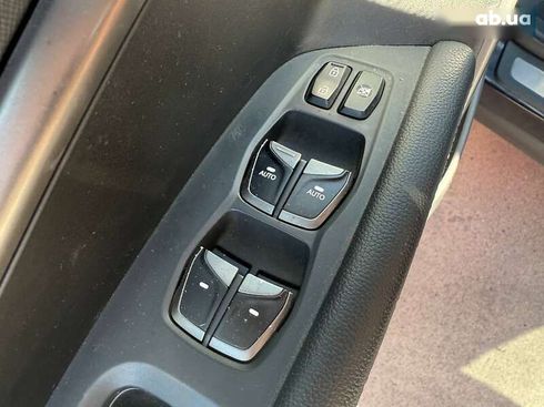 Hyundai Santa Fe 2016 - фото 16
