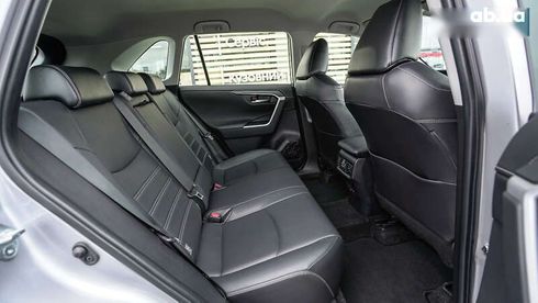 Toyota RAV4 2021 - фото 7
