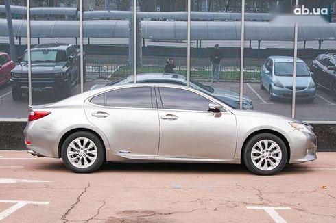 Lexus ES 2015 - фото 4