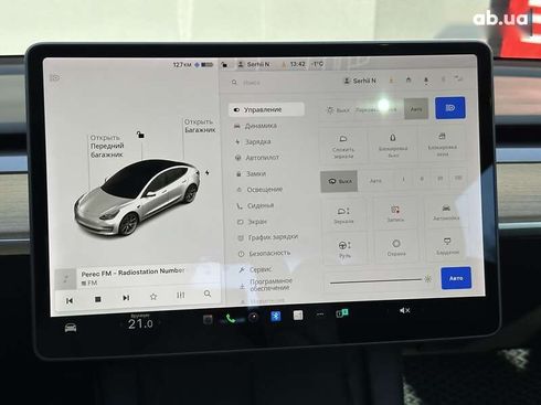 Tesla Model 3 2021 - фото 19