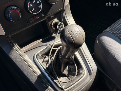 Chevrolet Captiva 2010 синий - фото 20