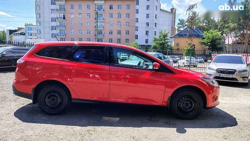 Ford Focus 2014 - фото 7
