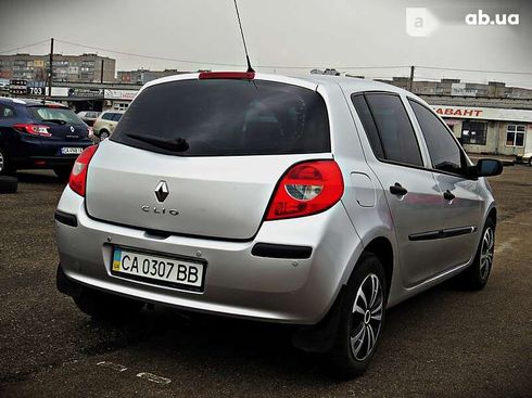 Renault Clio 2006 - фото 3