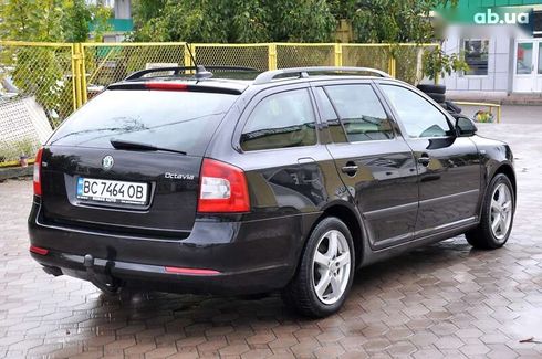 Skoda Octavia 2012 - фото 8
