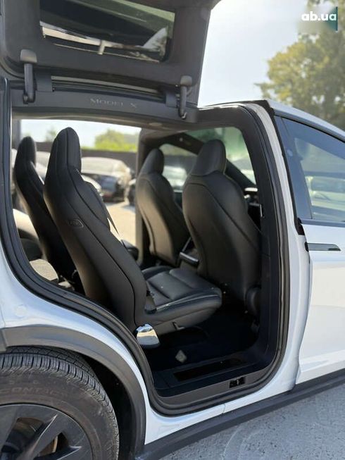 Tesla Model X 2022 - фото 24