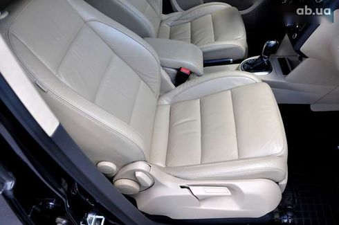 Volkswagen Touran 2012 - фото 16
