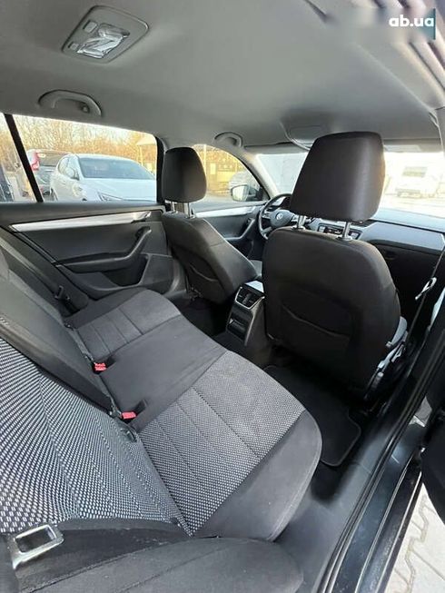 Skoda Octavia 2014 - фото 18