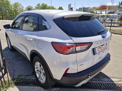 Ford Escape 2021 - фото 6