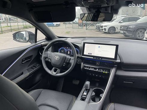 Toyota C-HR 2024 - фото 22