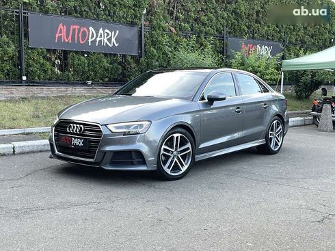 Audi A3 2018 - фото 4