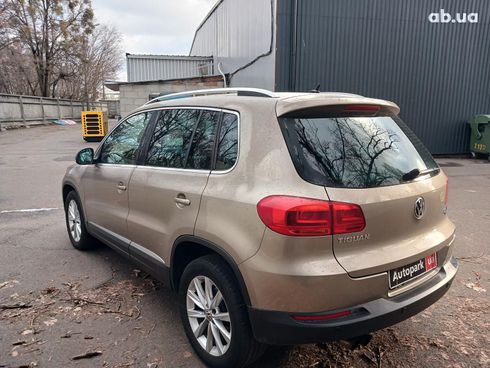 Volkswagen Tiguan 2014 бежевый - фото 10