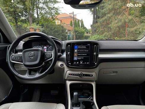 Volvo XC40 2018 белый - фото 28